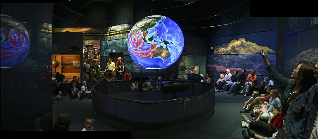Image of a presentation of the universe
